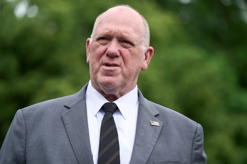 „Țarul frontierei” al lui Trump a primit mită de 50.000 de dolari de la un agent FBI. Departamentul de Justiție a închis investigația