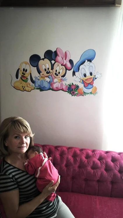 
    Prima doamnă şi nepoţica, Sofia Anais  
