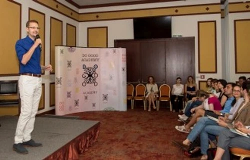 6aeaa2ead6d7282c8c19cd863da7292c jpg jpeg