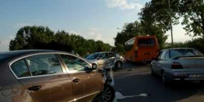 Slatina: Accident la benzinărie