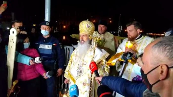 n fruntea procesiunii s-a aflat Ovidiu Lipan ŢăndăricăSursa foto: Cosmin Văideanu / News.ro