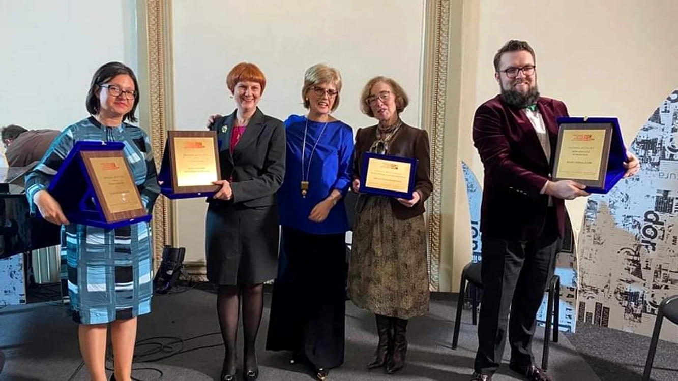 Monica Isăcescu-Lup, Cristina Comandașu, Luminița Arvunescu, Anca Ioana Andriescu, Radu Mihalache