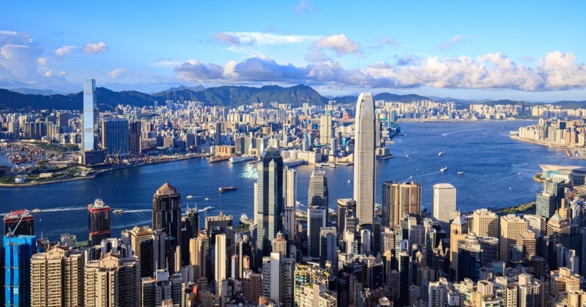 Case „blestemate” în Hong Kong: cum scad prețurile