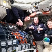 astronauti Artemis II captură video Guardian jpg