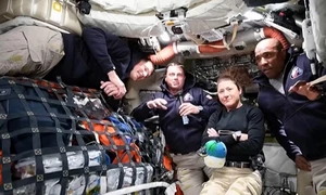 astronauti Artemis II captură video Guardian jpg