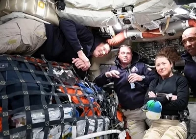 astronauti Artemis II captură video Guardian jpg