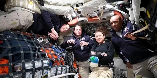 astronauti Artemis II captură video Guardian jpg