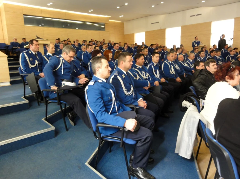 Jandarmii olteni recrutează ofiţer specialist FOTO: arhiva Adevărul