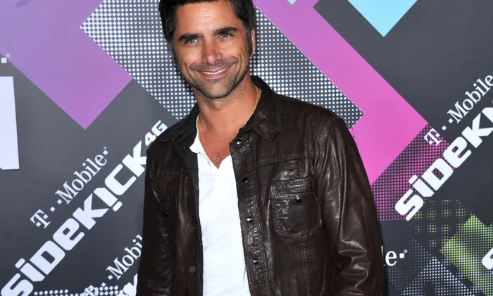 johnstamos tk3s visual 210510 025 jpeg