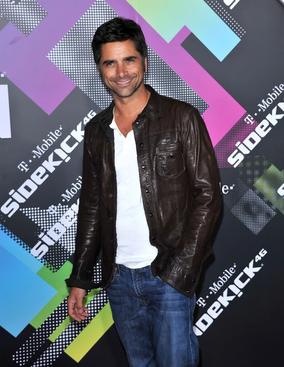 johnstamos tk3s visual 210510 025 jpeg