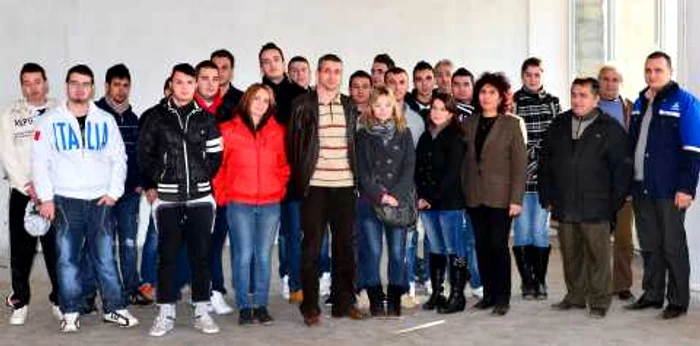 Mechel Reparaţii Târgovişte a deschis porţile pentru elevi