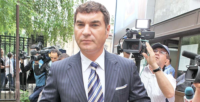 
    În satul natal al deţinutului, toată lumea  vorbeşte despre amantlâcurile lui Cristi BorceaFoto: Click!  