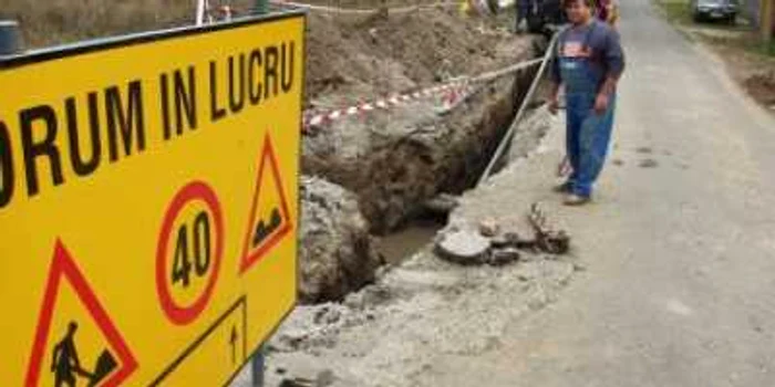 Râmnicu Vâlcea: Străzile intră în reparaţii - Adevărul la minut