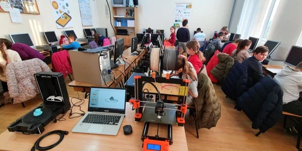 cursuri robotica medies