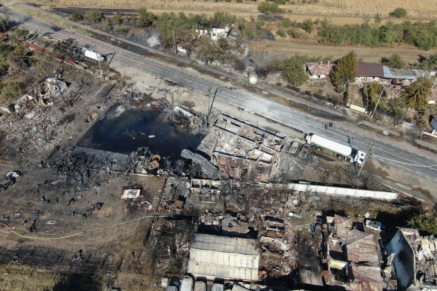Noi dezvăluiri despre catastrofa de la Crevedia. Totul a pornit de la un transfer de gaz dintr-o cisternă în alta
