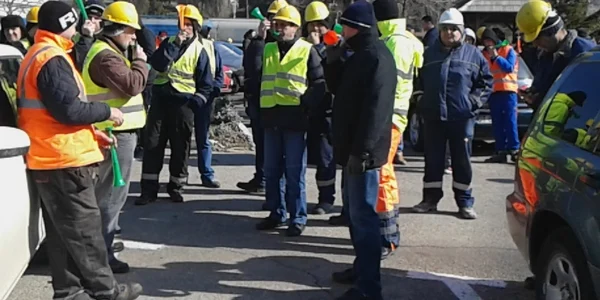 Proteste în Portul Constanţa la adresa administraţiei Mazăre Foto Sînziana Ionescu