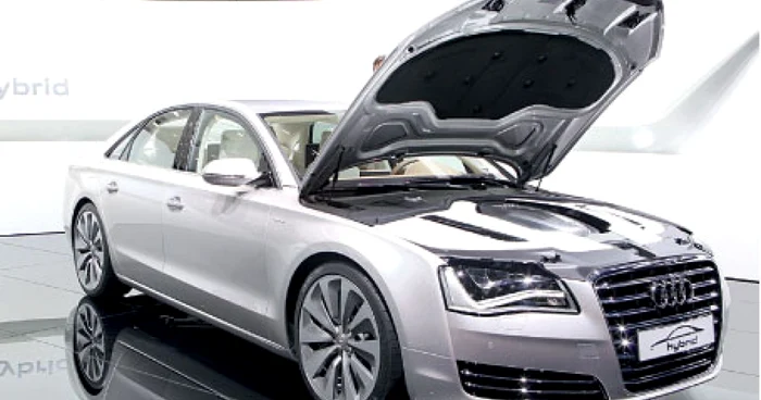 Audi A8 hibrid