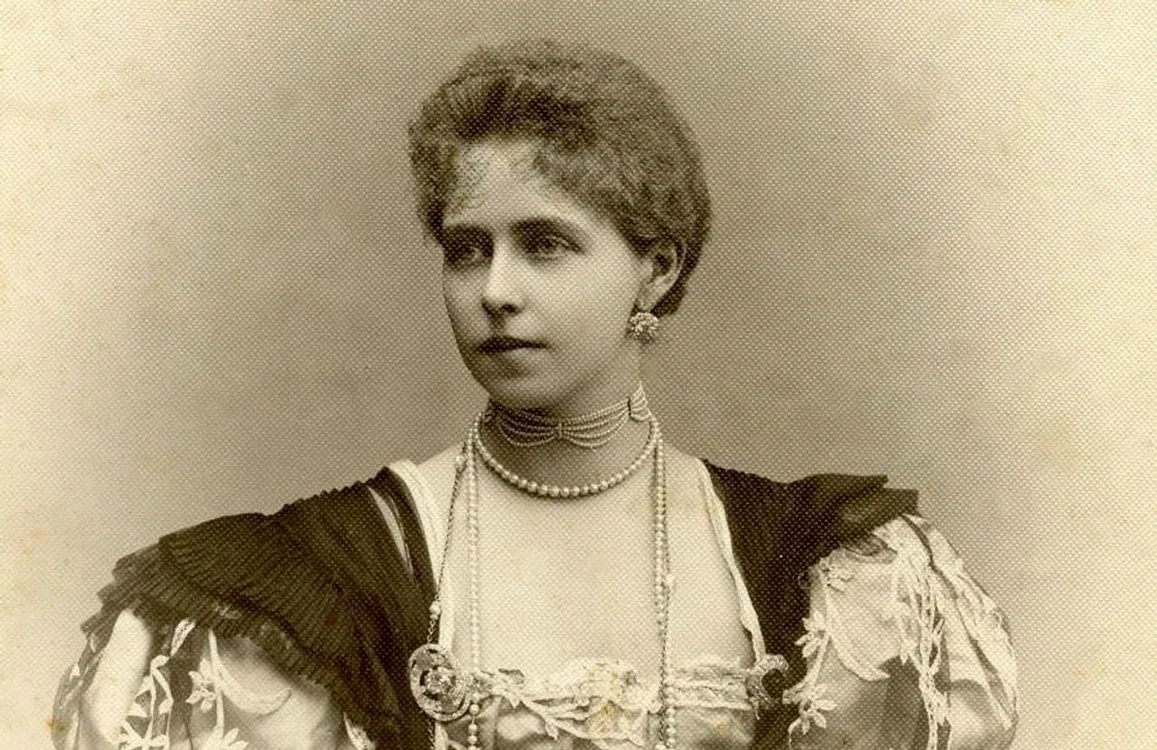 20220823213546!Regina Maria a Romaniei (1) jpg