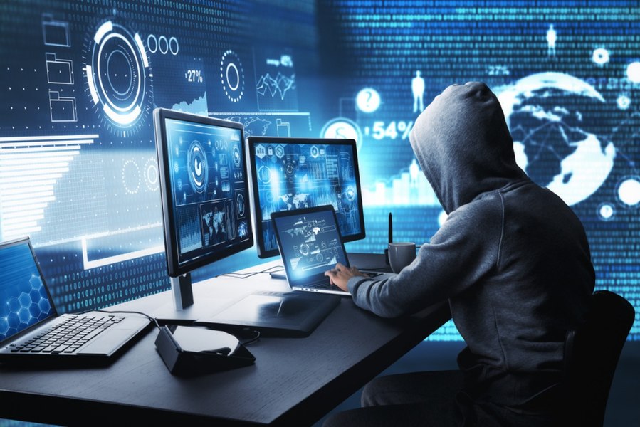 Riscul de fraudă bancară a crescut: Revolut susține că a dejucat operațiuni de 231 de milioane de euro 
