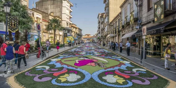 pontevedra oras spaniol cu masini interzise foto 123rf