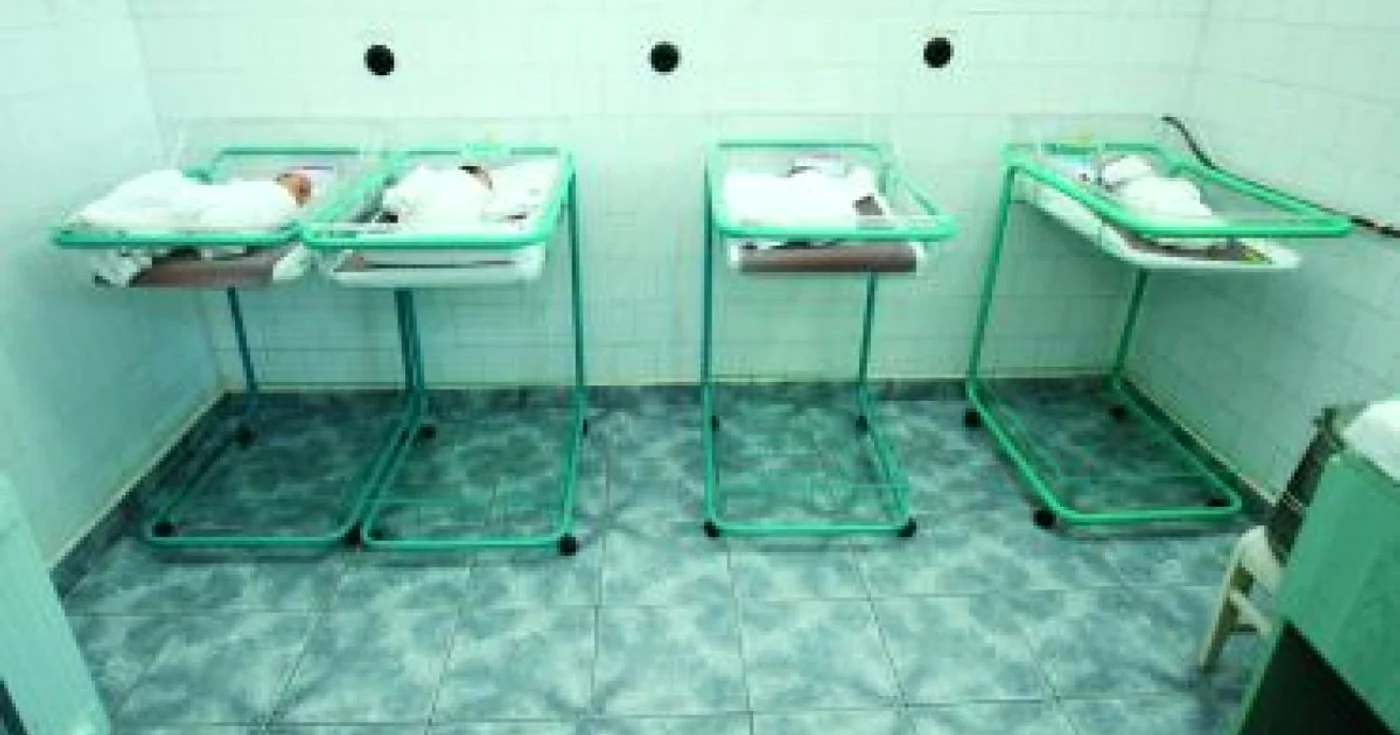 Craiova: EXCLUSIV: Bebeluşul operat la trei zile după ce s-a născut se recuperează