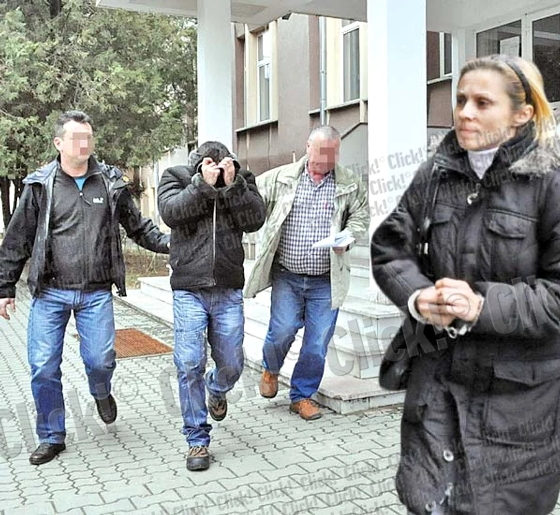 
    Carmen şi Adrian Munteanu  au fost reţinuţi  pentru 24 de ore  