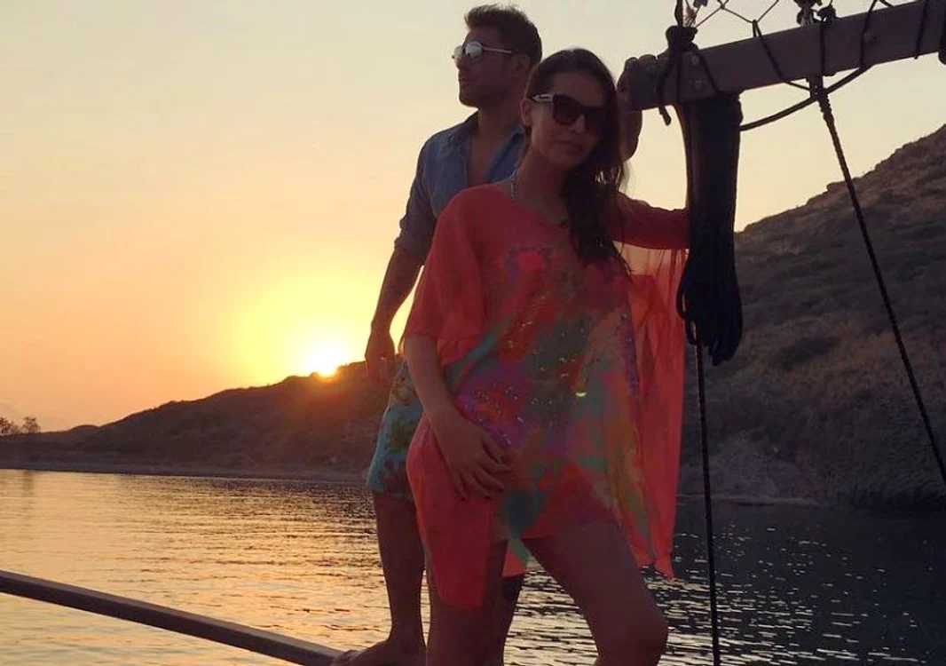 
    Adrian şi Consuelo şi-au făcut în trecut tatuaje cu numele lorfoto: arhiva personală  