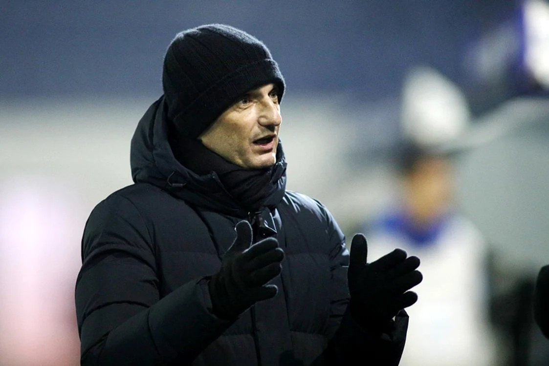 Răzvan Lucescu are zilele numărate în Grecia