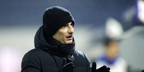 razvan lucescu facebook paok jpeg