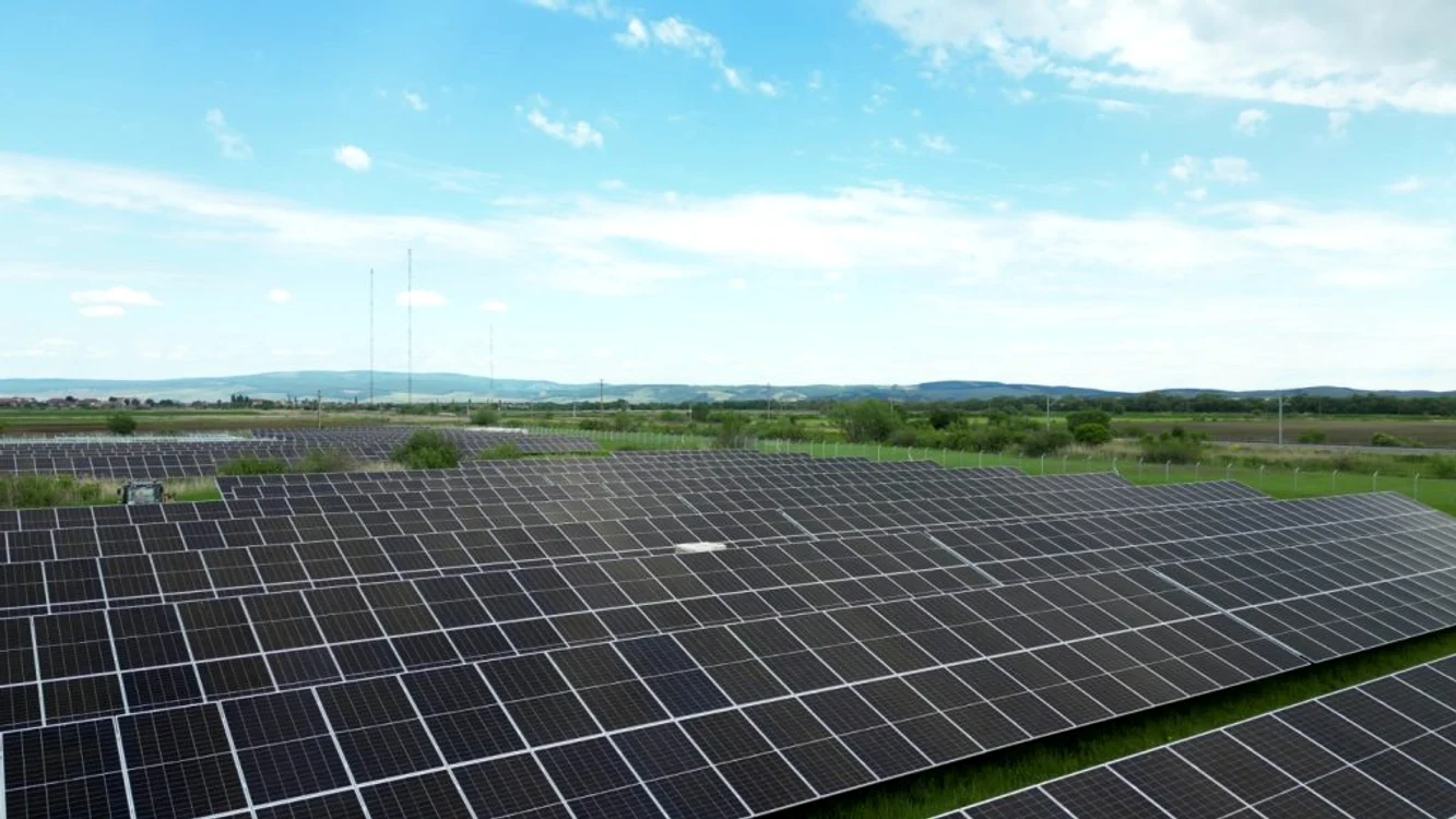Parc fotovoltaic în cartierul Stupini din Brașov Foto: Brașov City