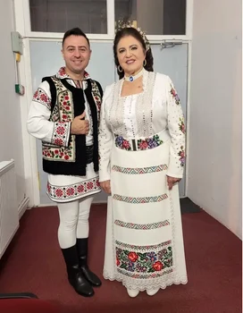 Irina Loghin, dată afară de pe scenă la Iași Sursa Facebook