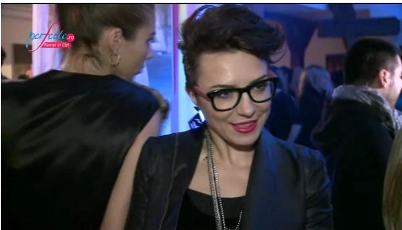 
    DJ Wanda arată senzaţional  