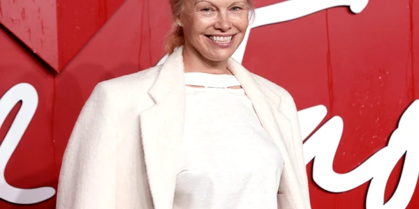 Pamela Anderson 4 decembrie 2023 no make up Foto Profimedia jpeg