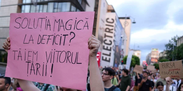 Studenți protest burse FOTO Inquam / Octav Ganea 