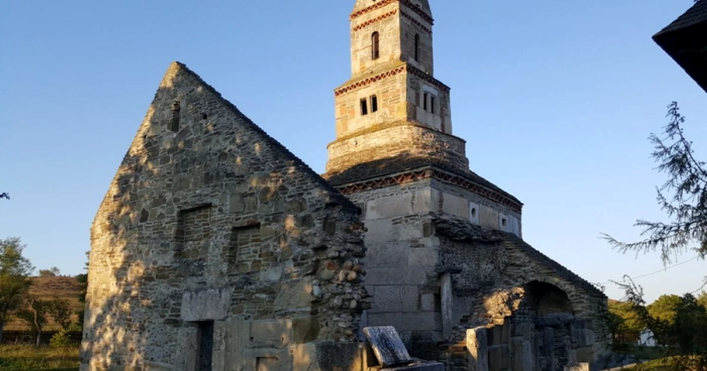 biserica densus