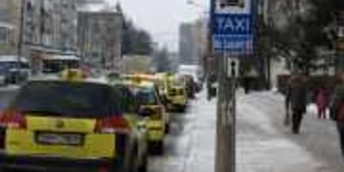Galben integral nu mai este condiţia obligatorie pentru taximetre