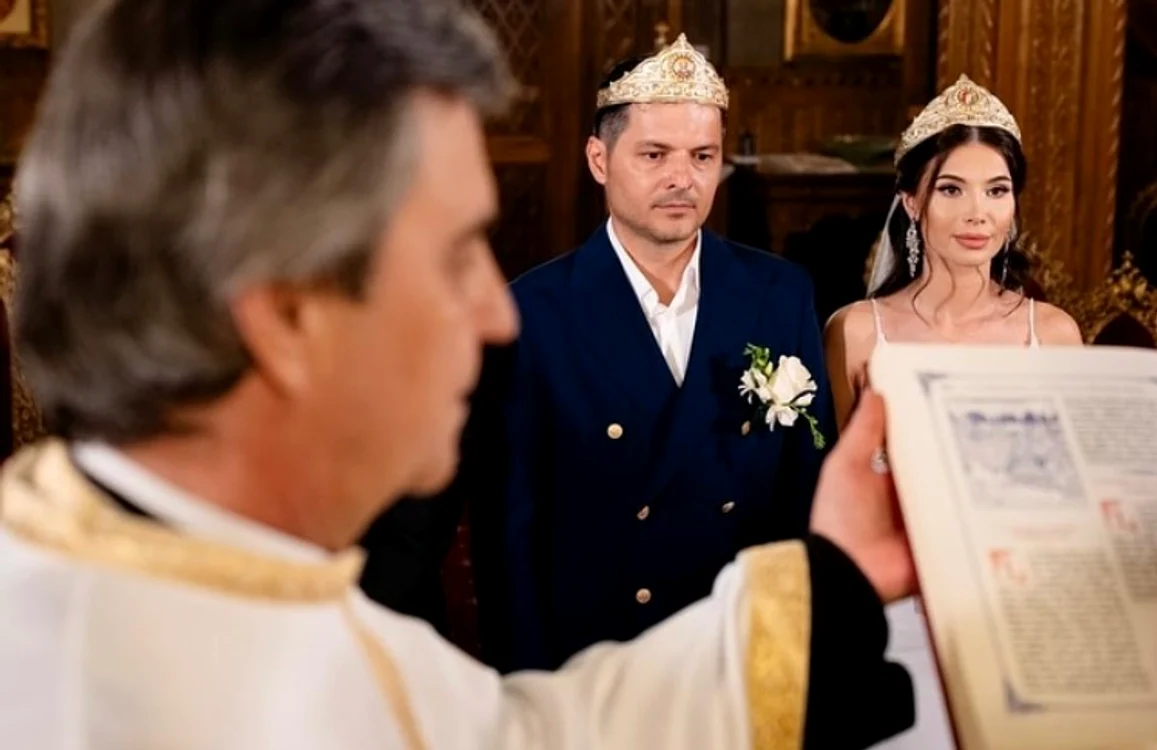 foto Anda Călin și Liviu Vârciu la cununia religioasă