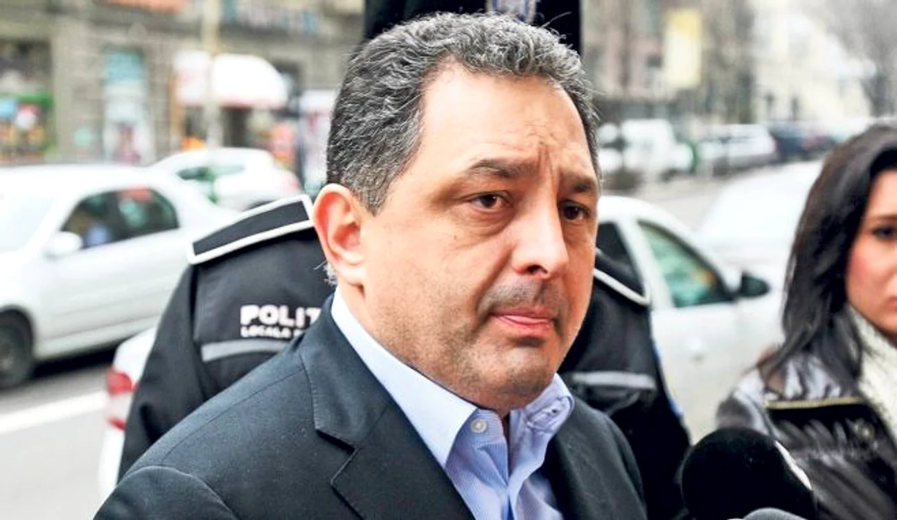
    Hoții care l-au prădat pe Marian Vanghelie au fost prinși de polițiștii ilfoveni  