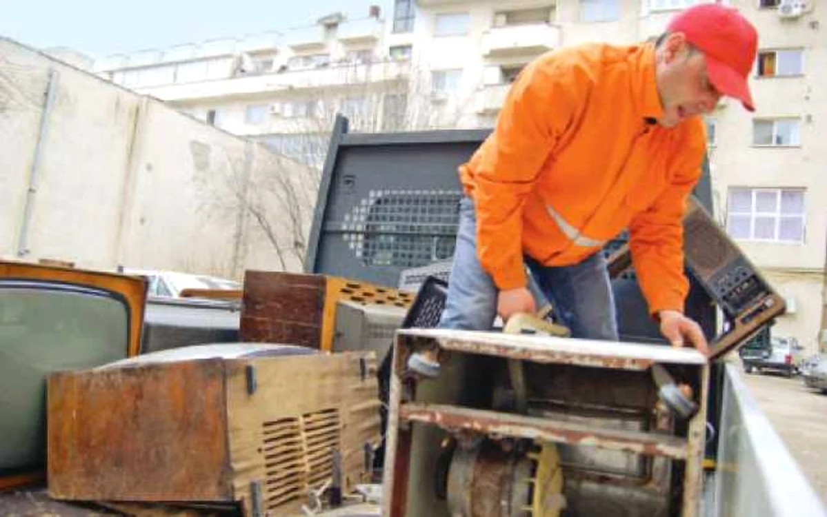 Electrocasnicele vechi se adună de trei ori pe an  