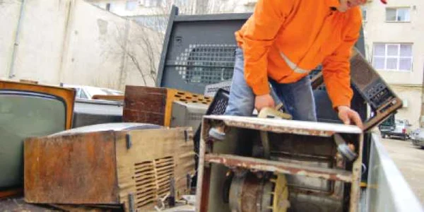 Electrocasnicele vechi se adună de trei ori pe an  