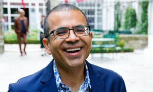 „Ca scriitor, eșuezi constant”   interviu jpeg
