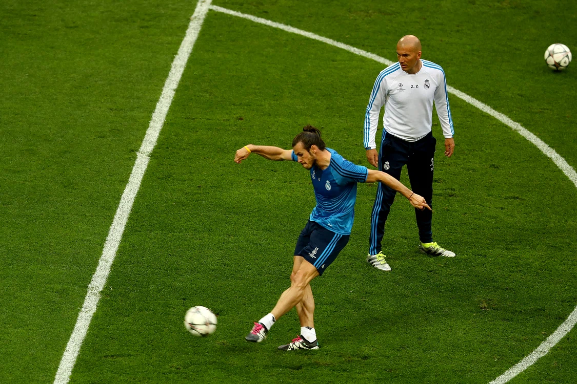 
    Presa iberică a tot scris în ultimul timp că Zidane nu l-ar mai avea la inimă pe BaleFoto: Guliver / GettyImages  