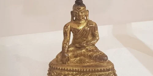 expozitie obiecte tibetane