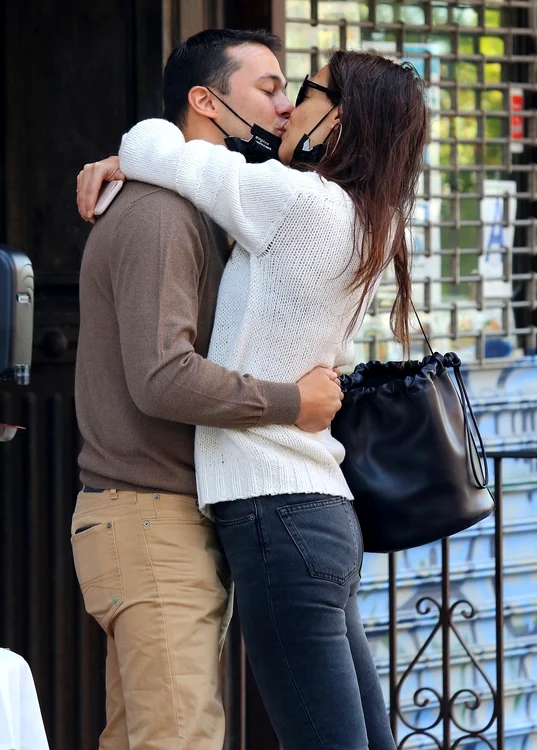 3 katie holmes iubit jpg jpeg