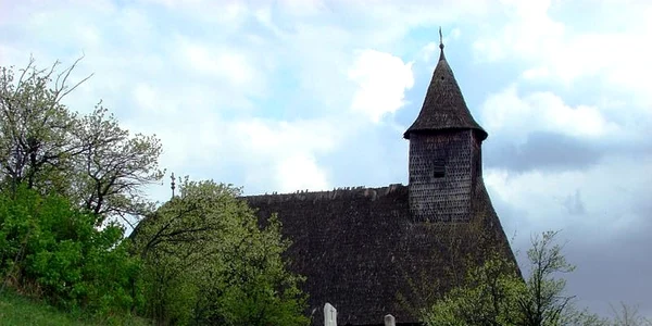 biserica alba jpg