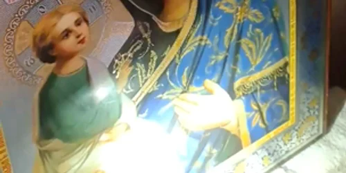 icoane in lacrimi mp4 thumbnail png