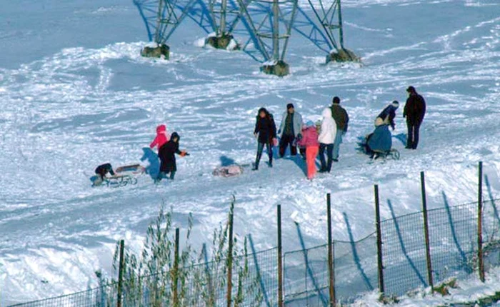 
    Din această zonă a fost luată copila cu forţa Foto: adevarul.ro  