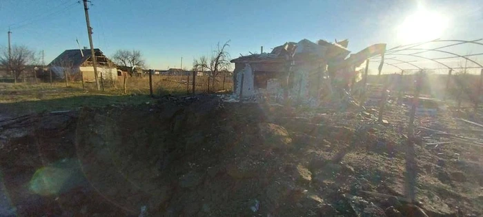 Sate ucrainiene bombardate de ruși în regiunea Zaporojie. Foto: Nexta TV via Twitter