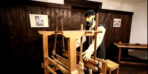 5ab69b75df52022f75f98c93 jpg