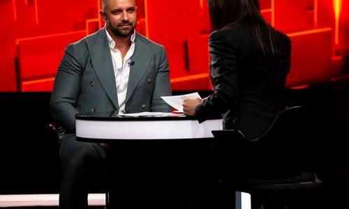 alex bodi1   40 de intrebari cu denise rifai jpeg